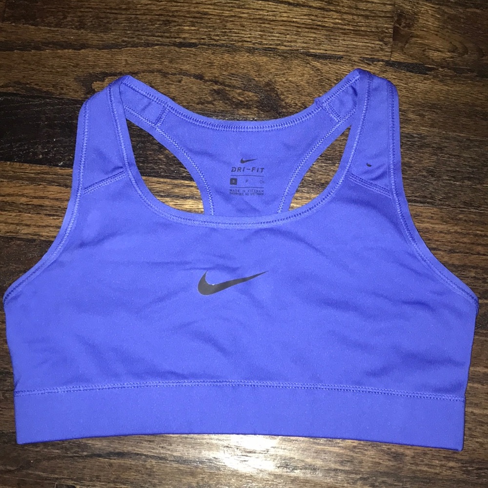 Nike sports bra
